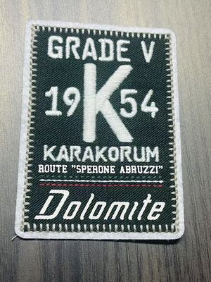 Wyroby odzieżowe z płaszczami masowymi