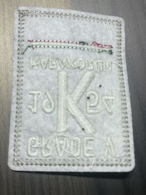 Wyroby odzieżowe z płaszczami masowymi