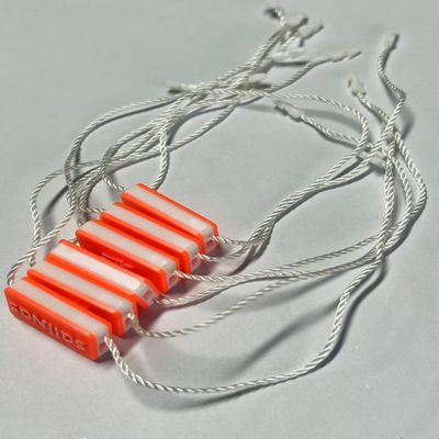 Elastyczne elementy mocujące z nailonem odporne na ciepło
