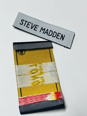 Ultrasonic Cut Embroidered Woven Clothing Etiquette Etykiety odzieżowe