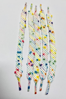 Pakiet z 15 plastikowych elementów mocujących Trwałe i niedrogie rozwiązanie dla przemysłu