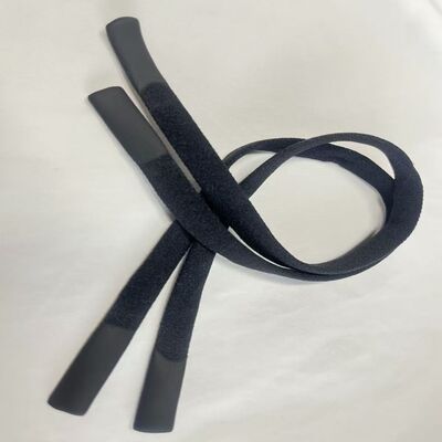 Opakowanie 15 okrągłych uchwytów do suwaków zaprojektowanych z myślą o łatwym chwytaniu, odpowiednich do kurtek, toreb i sprzętu outdoorowego, trwałe i mocne