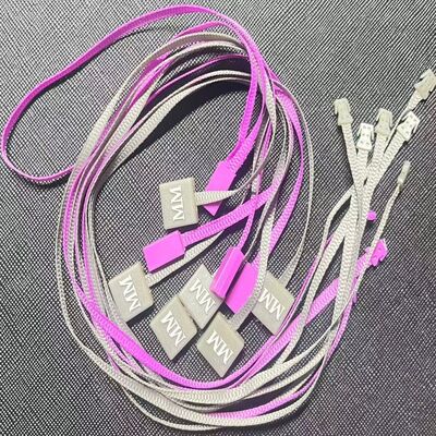 Unikalny i przyciągający wzrok plastikowy klips do metek w kreatywnym stylu, przyciągający uwagę klientów i poprawiający efektywność znakowania